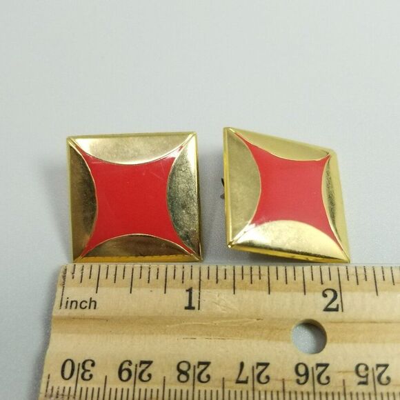 Vintage Red Enamel and Gold Tone Square Stud Earrings, Retro 80s Style - Picture 4 of 6